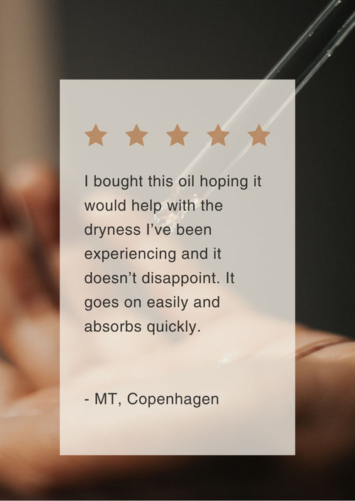 Five-star rating from a verified customer for facial oils with a blurred background.
